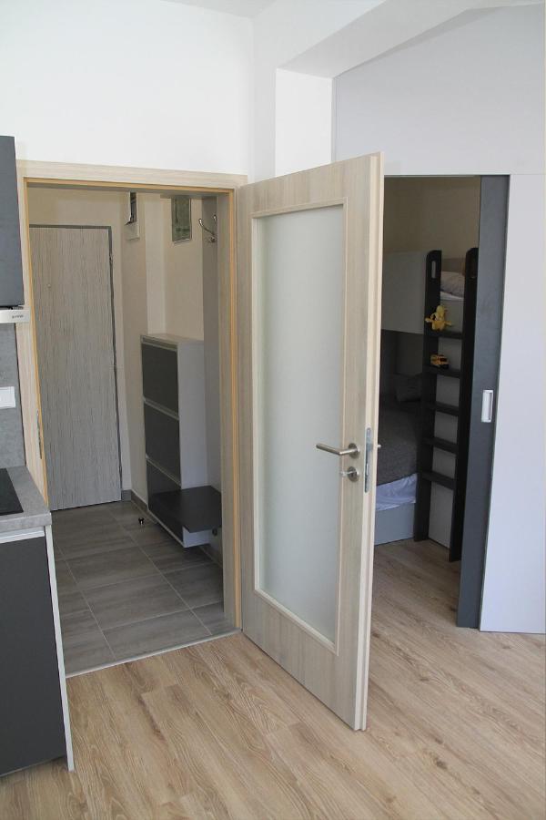 Velovino Apartman Mikulov Ngoại thất bức ảnh